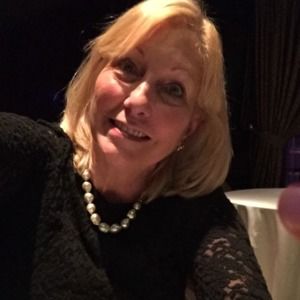 Meet your Posher, Ellen